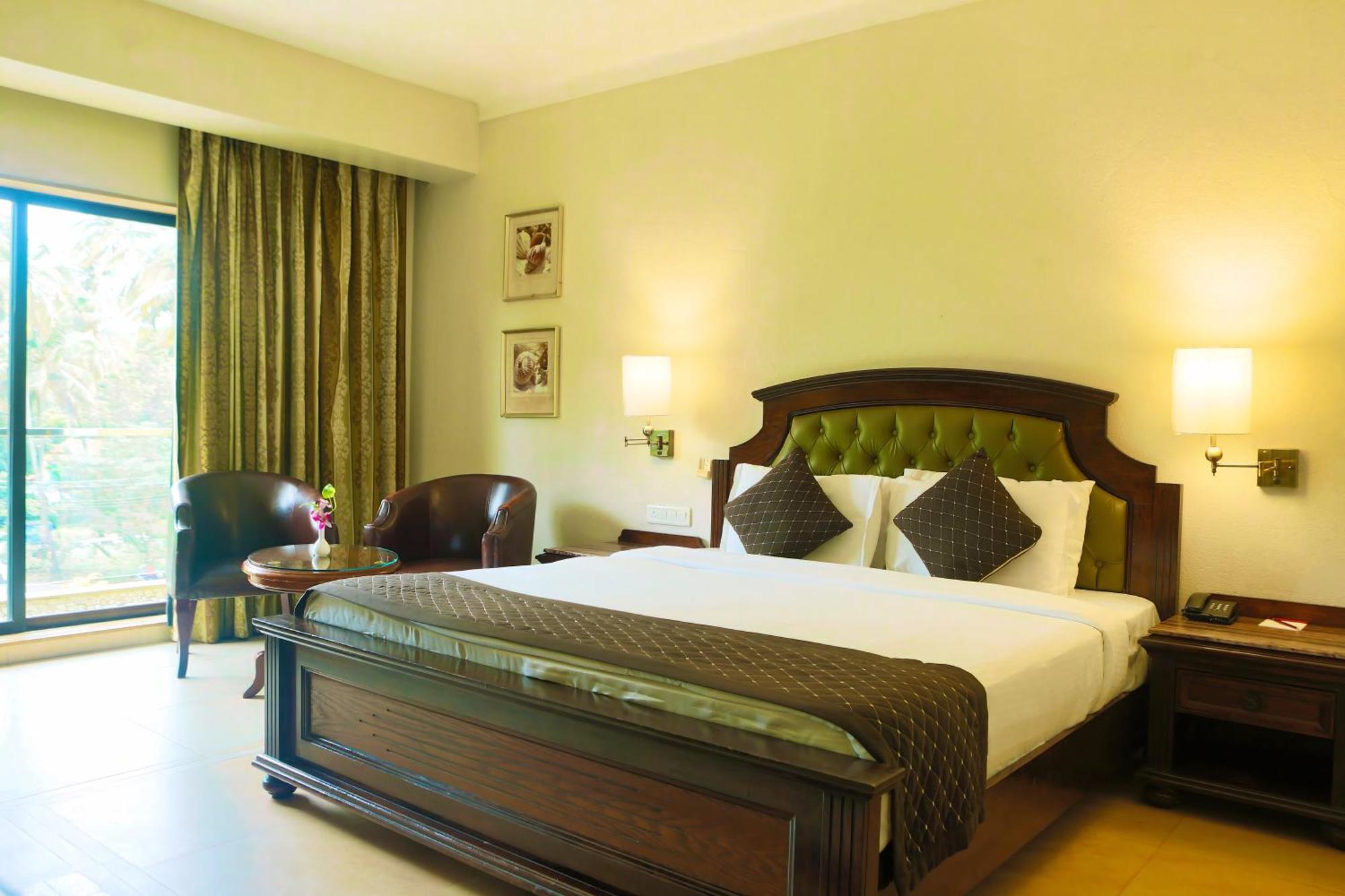 Hotel Neelam The Glitz Calangute Exterior foto