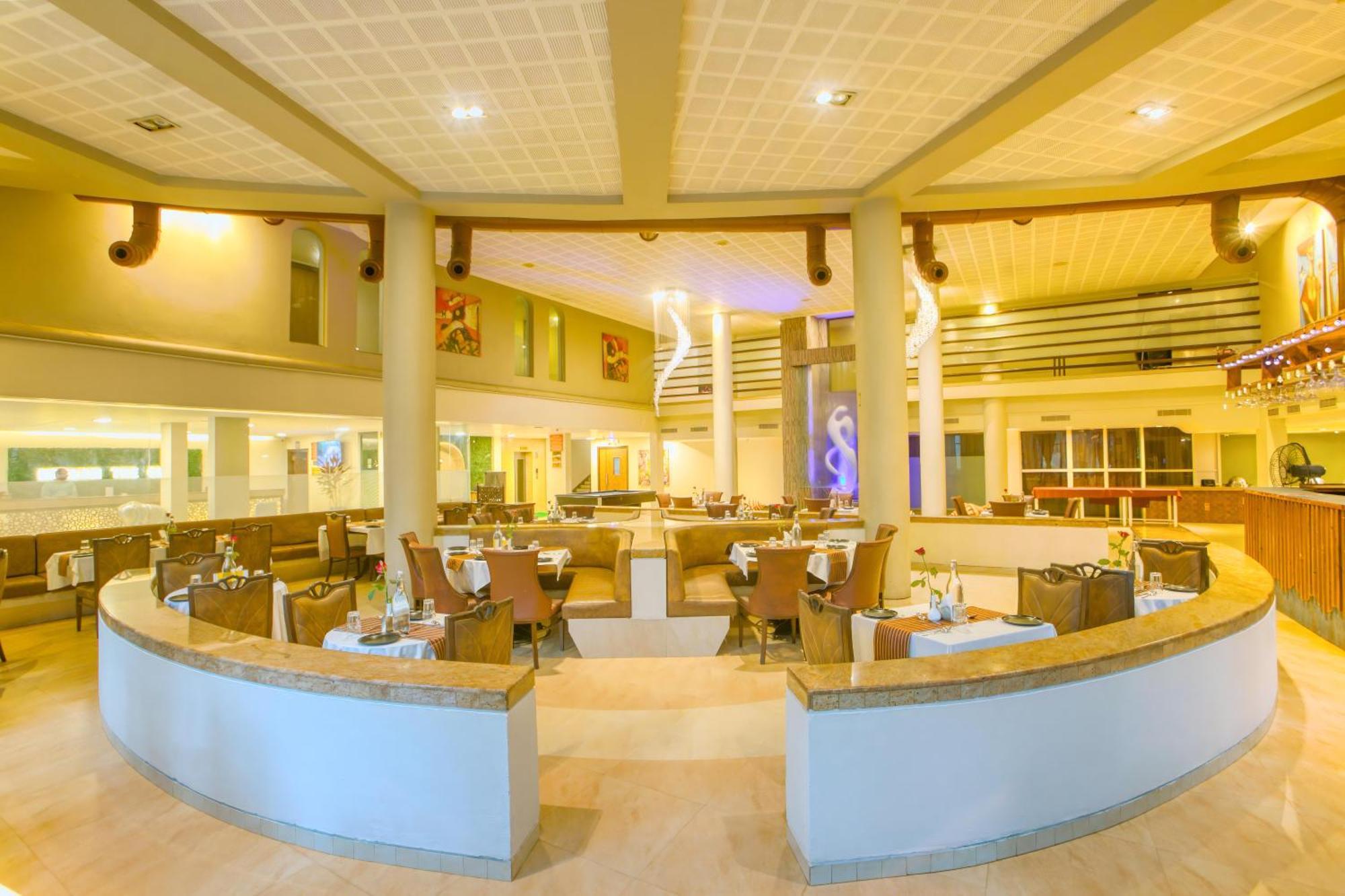 Hotel Neelam The Glitz Calangute Exterior foto