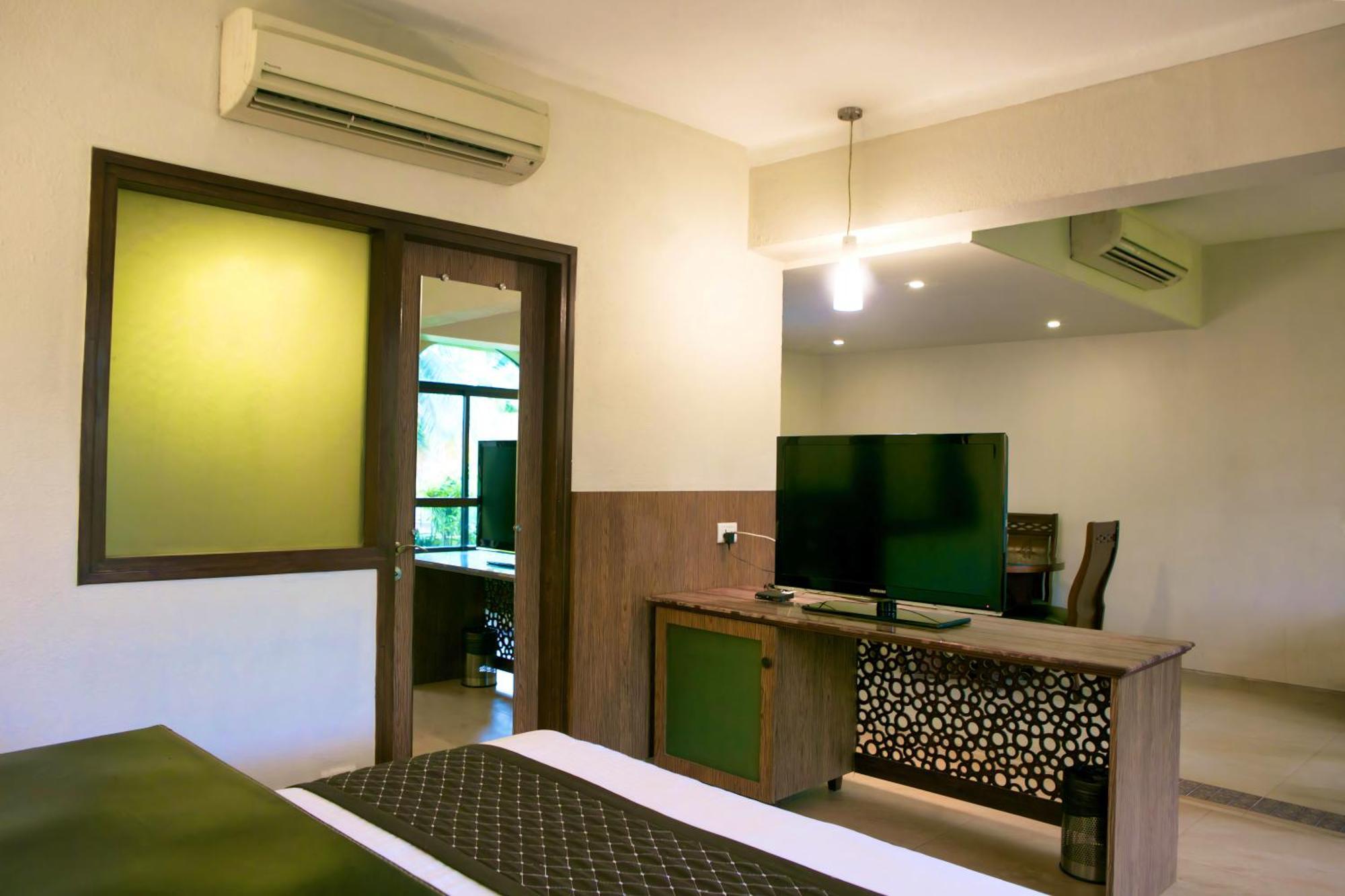 Hotel Neelam The Glitz Calangute Exterior foto